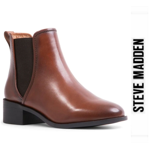 Steve Madden Shoes - Timeless Chic Steve Madden Cognac Leather Chelsea Boots